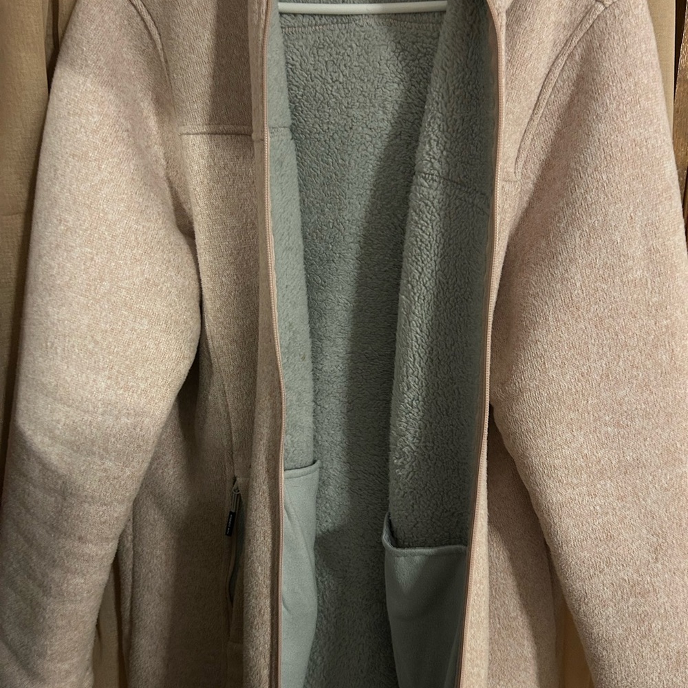 Women’s New Balance fleece jacket with hood | 2X